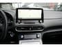 Hyundai Kona Electric EV Premium 64 kWh + LEDER / DODEHOEK  / STUURWIEL VERWARMING