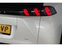 Peugeot 2008 1.2 PureTech GT Pack / Automaat / Pano / Afneembare / Trekhaak / Stoelverwarming / LED