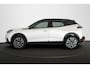 Peugeot 2008 1.2 PureTech GT Pack / Automaat / Pano / Afneembare / Trekhaak / Stoelverwarming / LED