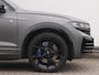 Volkswagen Touareg 3.0 TSi eHybrid 4MOTION R | Luchtvering | Trekhaak | Servo-sluiting | Leder 'Puglia' | 360° camera | Stoelventilatie en -verwarming |