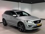 Volvo XC60 2.0 T5 Momentum R-Design Aut.|Trekhaak|Pano|Memory Seats