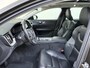 Volvo V60 Cross Country B5 AWD Pro | Trekhaak | Panoramadak | 360° Camera | Head-Up |