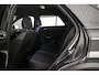 Volkswagen T-Roc Sport 1.5 TSI 150pk DSG Automaat Trekhaak, adaptive cruise control, Elektrische achterklep, Navigatie, Black style, Parkeersensoren, LED koplampen, App connect