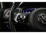 Volkswagen T-Roc Sport 1.5 TSI 150pk DSG Automaat Trekhaak, adaptive cruise control, Elektrische achterklep, Navigatie, Black style, Parkeersensoren, LED koplampen, App connect