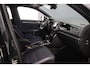Volkswagen T-Roc Sport 1.5 TSI 150pk DSG Automaat Trekhaak, adaptive cruise control, Elektrische achterklep, Navigatie, Black style, Parkeersensoren, LED koplampen, App connect