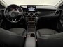 Mercedes-Benz CLA 180 Ambition Camera, Navi, Keyless start, Cruise control, A start stop, Half leder, Lichtmetalen velgen