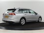 Volkswagen Golf 1.0 TSI Life | Trekhaak | Camera | Adaptive cruise | Sfeerverlichting | Carplay | Navigatie | Parkeerhulp | Climate control | Bluetooth
