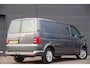 Volkswagen Transporter 2.0 TDI L2 Highline 150PK AUT. TREKHAAK, VOORRUIT VERWARMING, NAVI, CRUISE, LEDER STUUR, AIRCO, PARKEERSENSOREN, NL AUTO, NAP