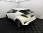 Toyota C-HR 1.8 Hybrid Executive Camera, Navi, Stoelverwarming, Keyless start, Cruise control, Rijstrook correctie, Half leder, Trekhaak