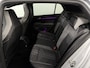 Volkswagen Golf 1.5 TSI R-Line Panoramadak, Harman/Kardon, Camera, Navi, Keyless start, Sfeerverlichting, Lichtmetalen velgen