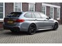 BMW 5-Serie 520 Touring High M Sport /Panodak / tm 2027 service inclusief Wij zijn op afspraak geopend! Graag bellen voor uw komst.