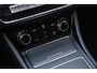 Mercedes-Benz CLA 180 Business Solution AMG Upgrade Edition , Achteruitrijcamera, Stoelverwarming,