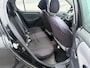 Toyota Yaris 1.0-16V VVT-i Sol Geinig voor weinig!