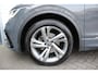 Volkswagen Tiguan 1.5 TSI R-Line Business+ DSG ACC/Virtual/Camera/Panodak/Keyless/LED/LaneAssist/Carplay/PDC/19"LM/Trekhaak/Dealer