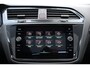 Volkswagen Tiguan 1.5 TSI R-Line Business+ DSG ACC/Virtual/Camera/Panodak/Keyless/LED/LaneAssist/Carplay/PDC/19"LM/Trekhaak/Dealer