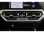 BMW 3-Serie Touring 330i Executive Edition | Org NL | Navi | Camera | Trekhaak | Sportstoelen