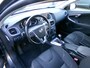 Volvo V40 2.0 D4 momentum business