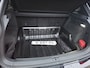 Volkswagen Tiguan 1.5 TSI R-Line Business+ | Navigatie | LM Velgen 29" | Elektrisch Glazen Panoramadak | Voorstoelen/Stuur/Achterbank Verwarmd | Cruise Control Adaptief | Achteruitrijcamera | Airco |