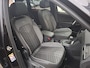 Volkswagen Tiguan 1.5 TSI R-Line Business+ | Navigatie | LM Velgen 29" | Elektrisch Glazen Panoramadak | Voorstoelen/Stuur/Achterbank Verwarmd | Cruise Control Adaptief | Achteruitrijcamera | Airco |