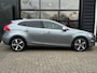 Volvo V40 T3 152 PK Polar+ R-Design | TREKHAAK| PANORAMADAK| VERWARMDE VOORSTOELEN| NAVIGATIE| LED VERLICHTING|