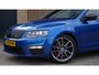 Skoda Octavia RS 2.0 TSI 220pk Limousine Pano.Dak Schaalstoelen *Black Optik* Leder Canton Sound 18inch LM Navi Xenon LED *Uniek*