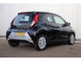 Toyota Aygo 1.0 VVT-i x-play Automaat Carplay Android Achteruitrijcamera Airco Elektrische Ramen
