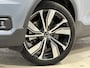 Volvo XC40 Recharge P8 AWD R-Design | Navigatie/Android/Apple Carplay | LM Velgen 19" | Voorstoelen Verwarmd | Cruise Control Adaptief | Airco |