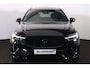 Volvo XC60 T8 Recharge AWD Plus Black Edition - LONG RANGE - Luchtvering - Panorama/schuifdak - IntelliSafe Assist & Surround - 360º Camera - Harman/Kardon audio - Adaptieve LED koplampen - Verwarmde voorstoelen, stuur & achterbank - Parkeersensoren voor & achter - Elektr. bedienb. voorstoelen met geheugen - Draadloze tel. lader - Extra getint glas - Elektr. inklapbare trekhaak - 21' LMV