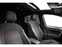 Volkswagen Golf 2.0 TSI GTI Performance PANO VIRTUAL KEYLESS