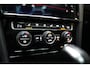 Volkswagen Golf 2.0 TSI GTI Performance PANO VIRTUAL KEYLESS