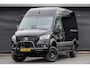 Mercedes-Benz Sprinter 4x4 319Cdi 190Pk 9G-tronic | L2H2 | Dubbele Cabine | 2x Schuifdeur | 4WD | AWD | Bullbar | Treeplanken | 18'' All Terrain | Obsidian Black