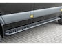 Mercedes-Benz Sprinter 4x4 319Cdi 190Pk 9G-tronic | L2H2 | Dubbele Cabine | 2x Schuifdeur | 4WD | AWD | Bullbar | Treeplanken | 18'' All Terrain | Obsidian Black