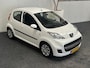 Peugeot 107 1.0-12V XS 5 DRS IN NIEUWSTAAT !! 7AIRCO AUDIO SLECHTS 91.767 KM APK TOT 7-11-2026 COMPLETE HISTORIE AANWEZIG.