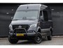 Mercedes-Benz Sprinter 4x4 319Cdi 190Pk 9G-tronic | L2H2 | Dubbele Cabine | 2x Schuifdeur | 4WD | AWD | Bullbar | Treeplanken | 18'' All Terrain | Tenoriet Grijs