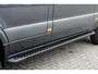 Mercedes-Benz Sprinter 4x4 319Cdi 190Pk 9G-tronic | L2H2 | Dubbele Cabine | 2x Schuifdeur | 4WD | AWD | Bullbar | Treeplanken | 18'' All Terrain | Tenoriet Grijs