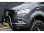 Mercedes-Benz Sprinter 4x4 319Cdi 190Pk 9G-tronic | L2H2 | Dubbele Cabine | 2x Schuifdeur | 4WD | AWD | Bullbar | Treeplanken | 18'' All Terrain | Tenoriet Grijs