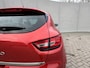 Renault Clio TCe 90 Limited / Navigatie / Lichtmetalen Velgen / Parkeersensoren / Cruise Control / All Season banden / NAP /
