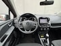 Renault Clio TCe 90 Limited / Navigatie / Lichtmetalen Velgen / Parkeersensoren / Cruise Control / All Season banden / NAP /