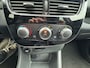 Renault Clio TCe 90 Limited / Navigatie / Lichtmetalen Velgen / Parkeersensoren / Cruise Control / All Season banden / NAP /
