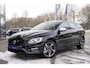 Volvo V60 2.4 D6 Twin Engine R-Design|2e eig.|Pano|Standkachel|Harman Kardon|Trekhaak|Dealer onderhouden