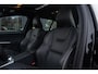 Volvo V60 2.4 D6 Twin Engine R-Design|2e eig.|Pano|Standkachel|Harman Kardon|Trekhaak|Dealer onderhouden
