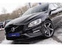 Volvo V60 2.4 D6 Twin Engine R-Design|2e eig.|Pano|Standkachel|Harman Kardon|Trekhaak|Dealer onderhouden