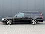 Volvo V70 2.3 R 240PK 208DKM - Schuifdak - Unieke Auto - Originele Staat.