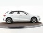 Audi A3 Sportback 30 TFSI 110pk S-tronicAdvanced edition · Apple/Android Car Play · Navigatie · P-Sensoren · Cruise Control · 17'' Inch ·