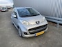 Peugeot 107 1.0-12V XS 133Dkm.NAP, 5-Drs, A/C, Elec.ramen, Centr.vergr, nw. APK – Inruil Mogelijk –