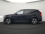 Volvo XC90 T8 Recharge AWD R-Design Plug In Hybrid 7 Persoon 394pk Dealer O.H. PHEV | Luchtvering |Trekhaak Af Fabriek | Panodak | Adaptive Cruise | Harman & Kardon | Lederen Sportstoelen Memory & Verwarmd | Keyless | Stuur Verwarmd | Virtual | Blis | Navigatie | DAB |