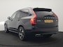 Volvo XC90 T8 Recharge AWD R-Design Plug In Hybrid 7 Persoon 394pk Dealer O.H. PHEV | Luchtvering |Trekhaak Af Fabriek | Panodak | Adaptive Cruise | Harman & Kardon | Lederen Sportstoelen Memory & Verwarmd | Keyless | Stuur Verwarmd | Virtual | Blis | Navigatie | DAB |