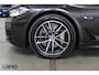 BMW 5-Serie Touring 530e xDrive M Sport | Pano Laser ACC Memory HuD Keyless HIFI DDC Camera BTW