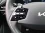 Kia Niro EV Edition Advanced 64.8 kWh | Stuur-/stoelverwarming | Elektr. stoelverstelling | Camera | Cruise adapt. | 17"LM | Clima | 17% bijtelling |