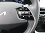 Kia Niro EV Edition Advanced 64.8 kWh | Stuur-/stoelverwarming | Elektr. stoelverstelling | Camera | Cruise adapt. | 17"LM | Clima | 17% bijtelling |